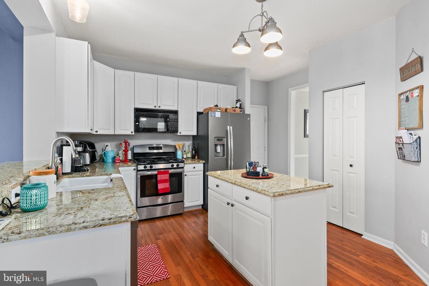 27 Wild Plum Court photo 9