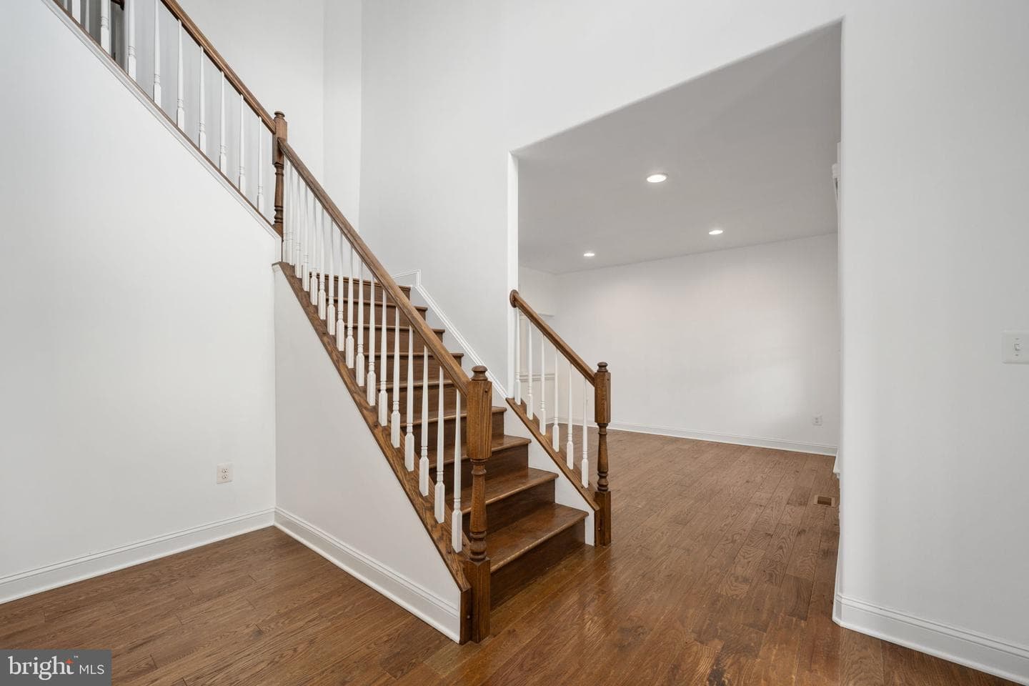 11 Aiden Dr photo 5