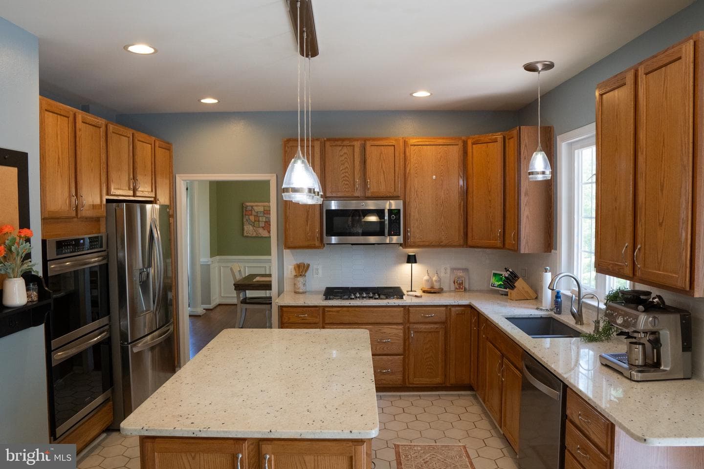 15 Shadowbrook Lane photo 39