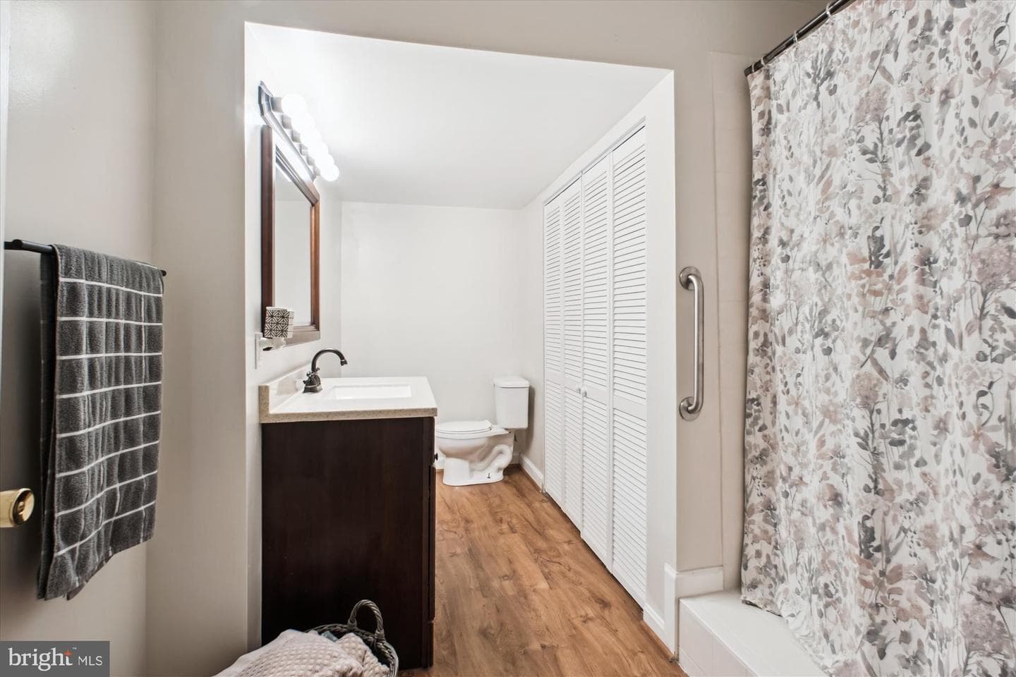 97 Plume Court photo 32