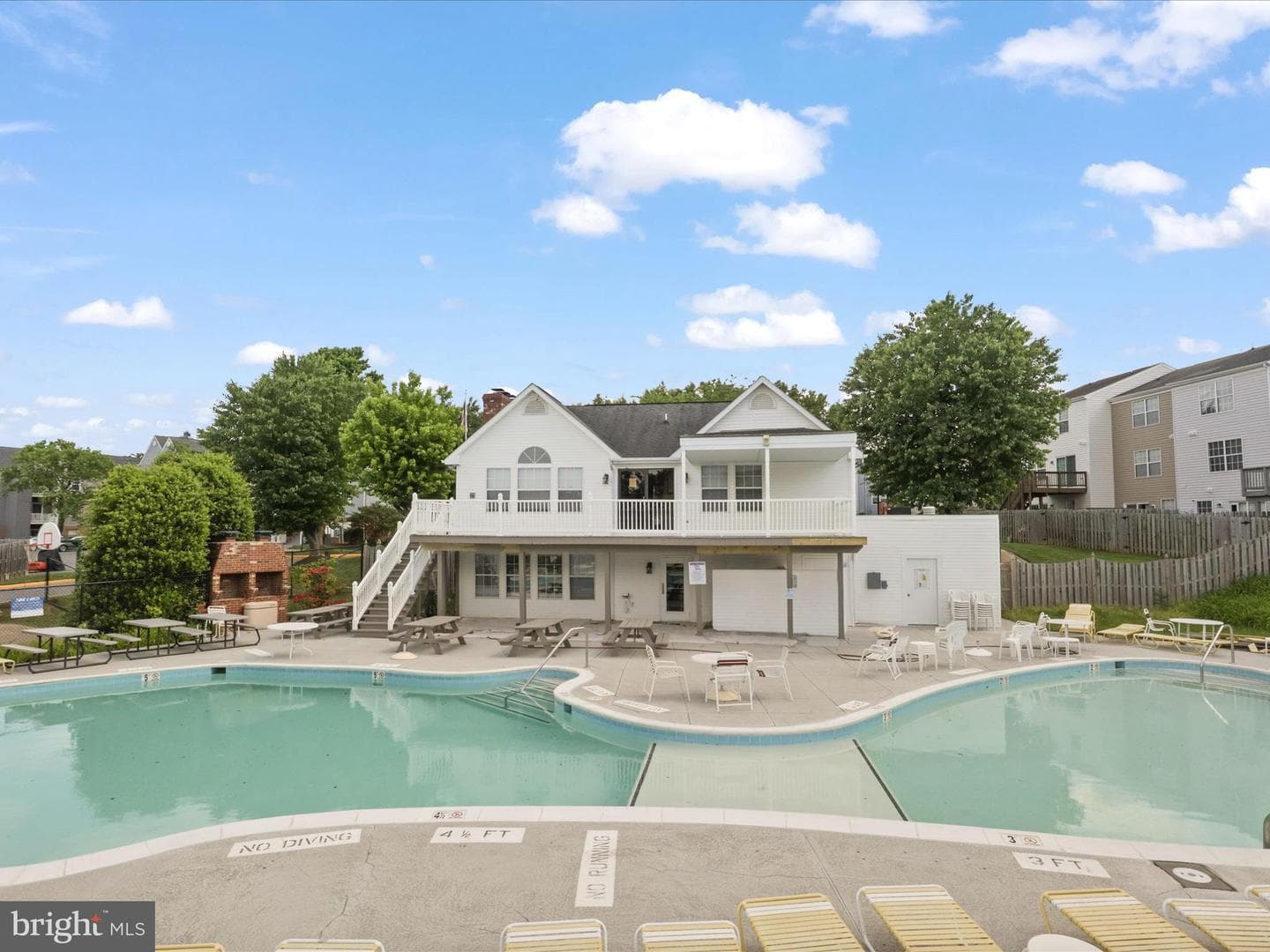 303 Mayfair #187 photo 46