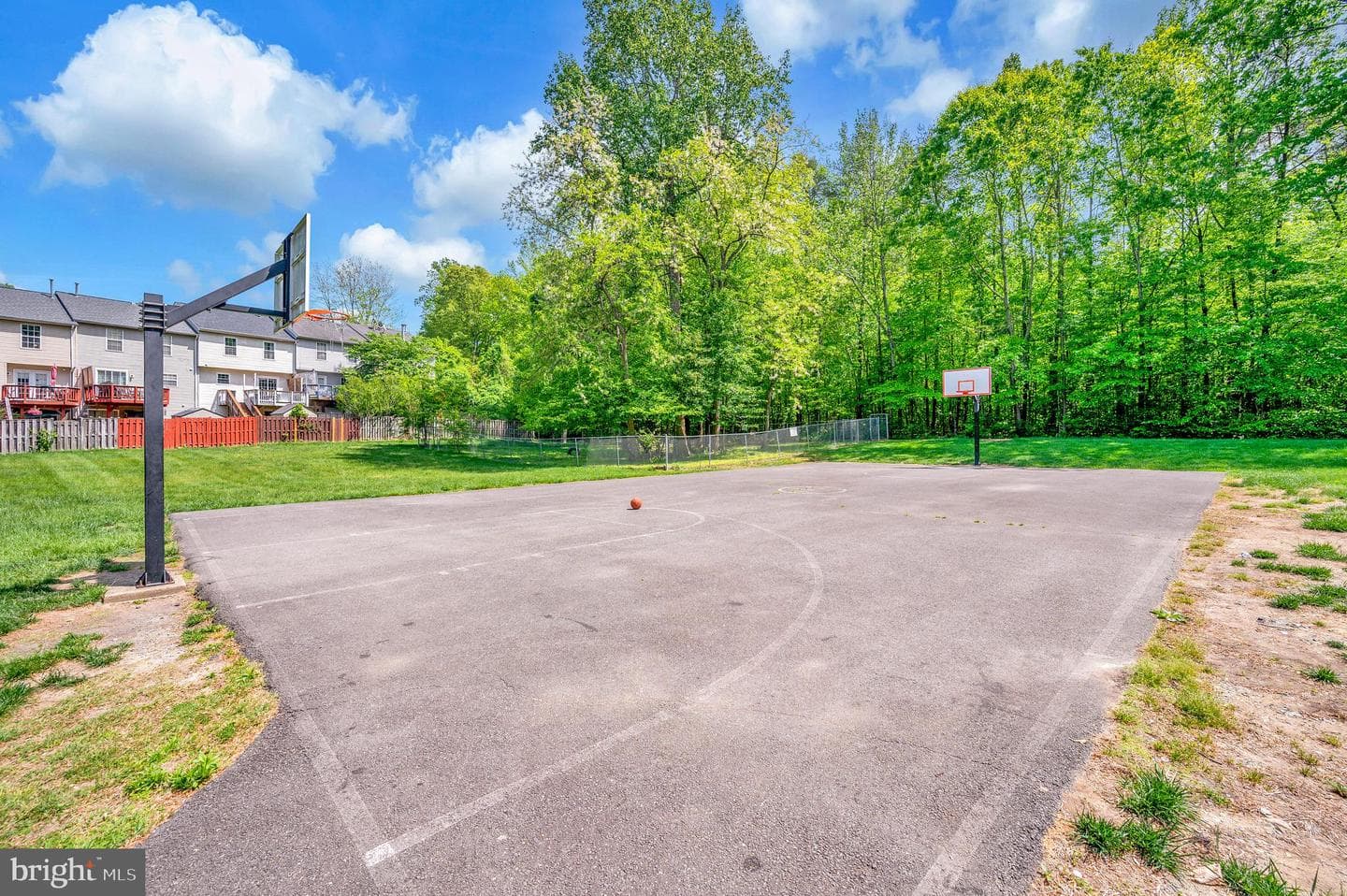 709 Kings Crest Drive photo 49