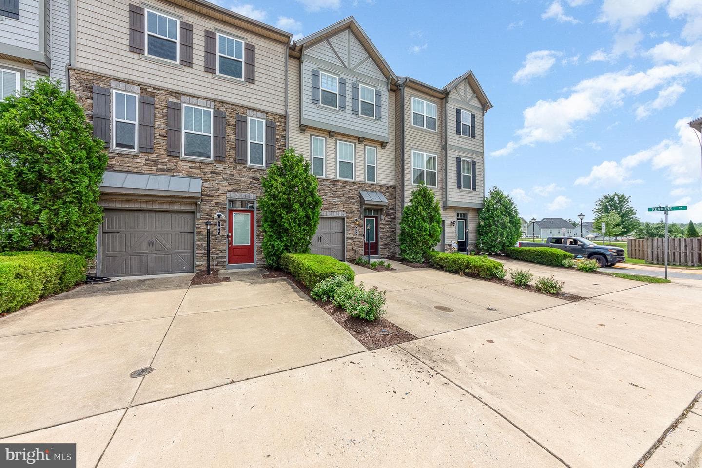 102 Drayman Lane #42 photo 2