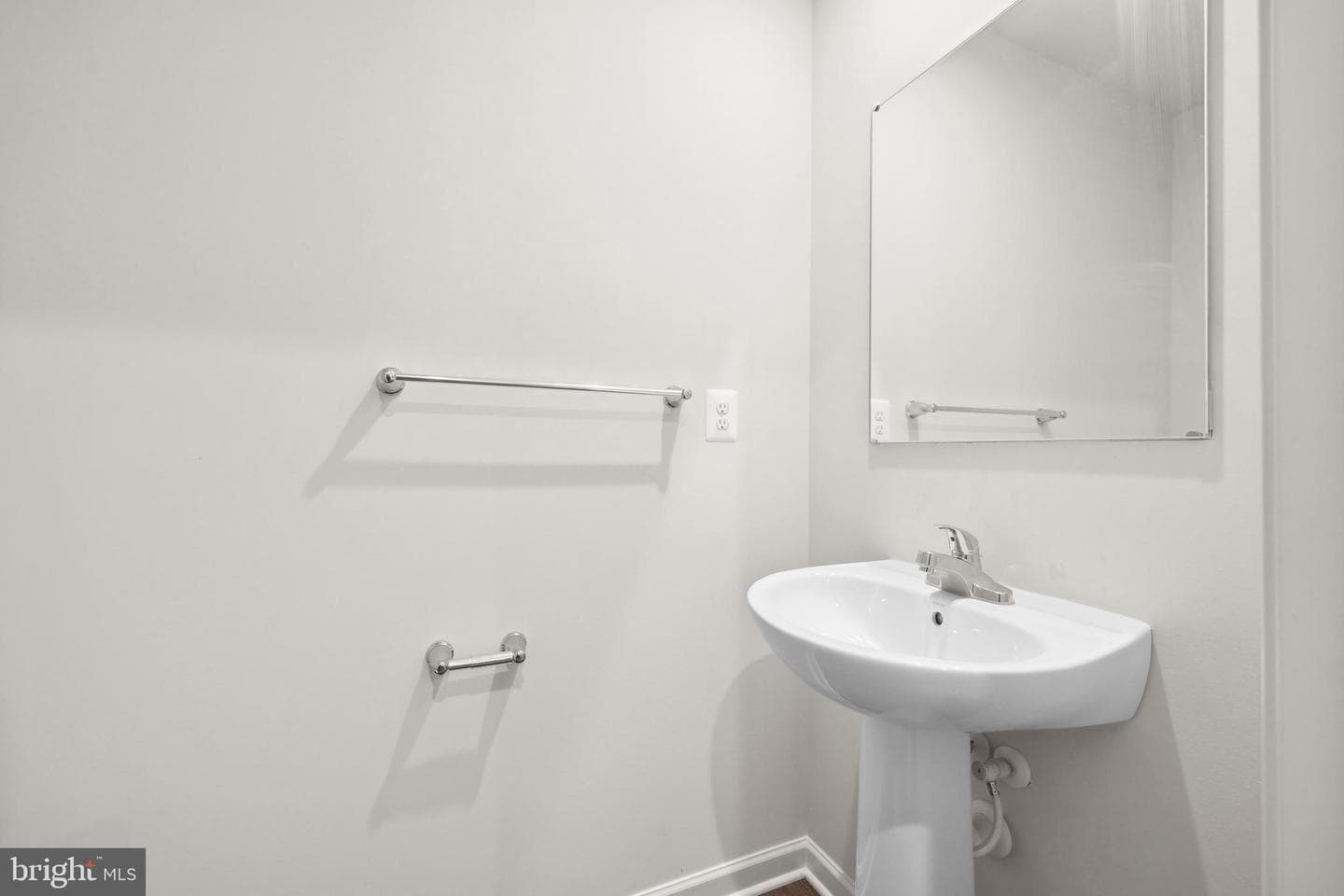 1809 Creek Bottom Place photo 12