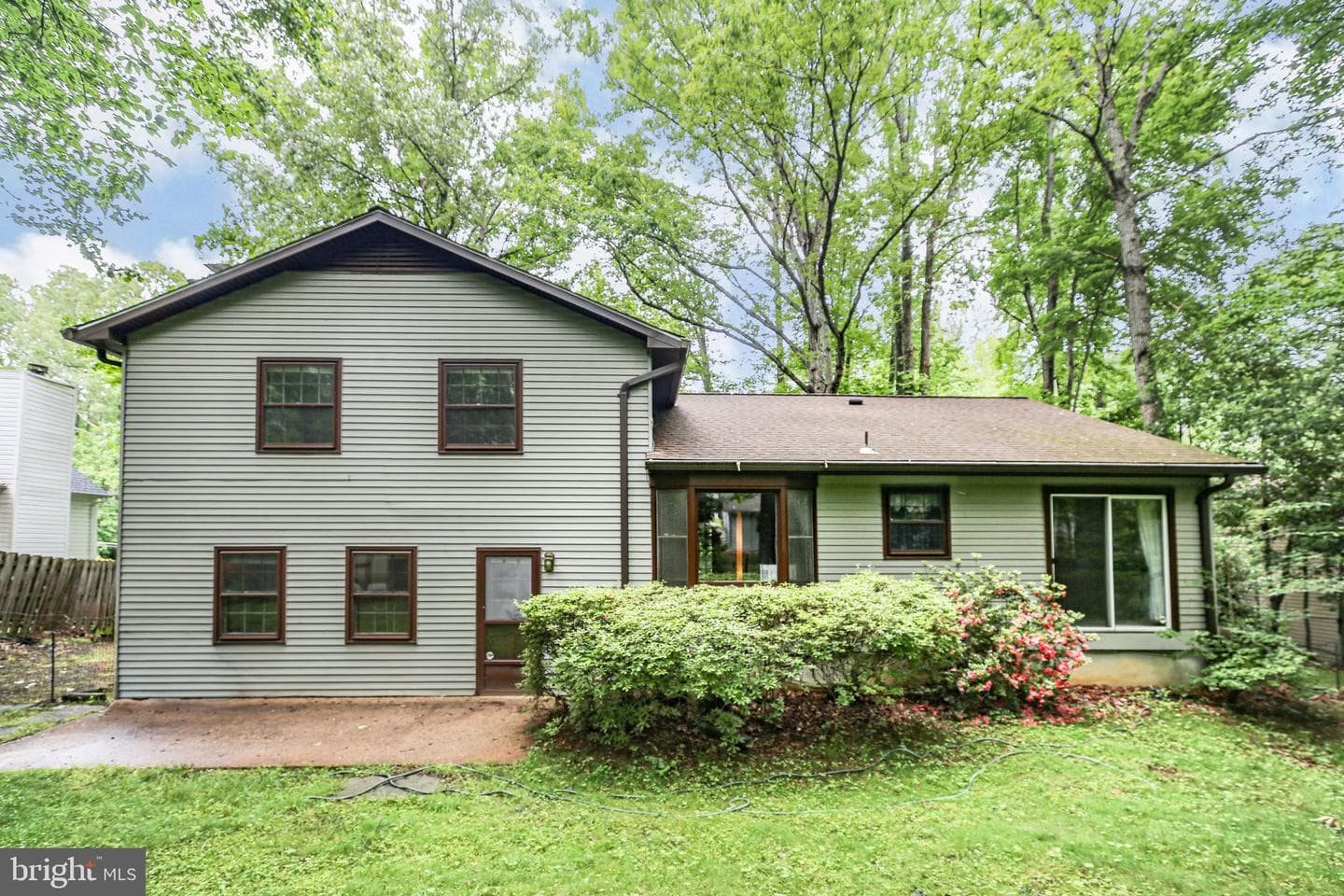 1135 Columbus Drive photo 43