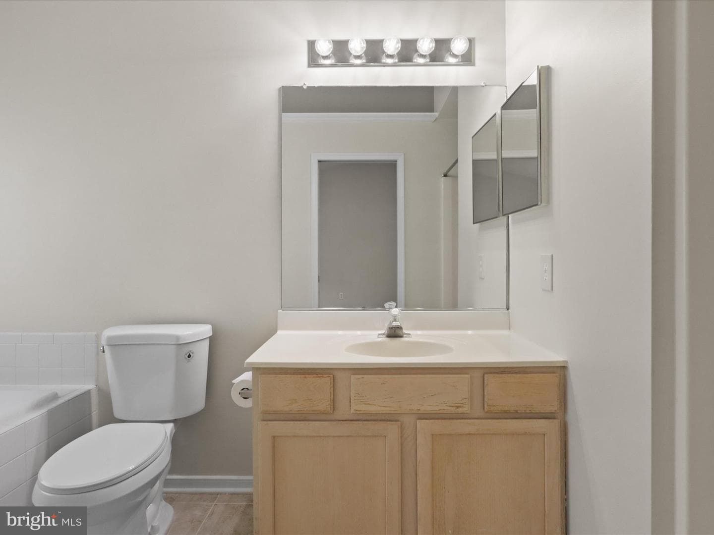 109 Donelson Loop photo 18