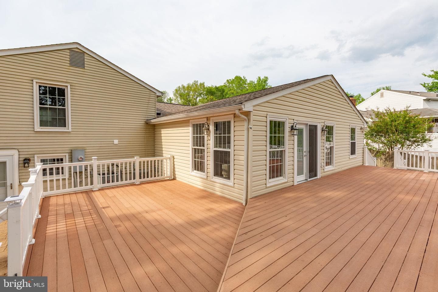 9 Fairfield Court photo 39