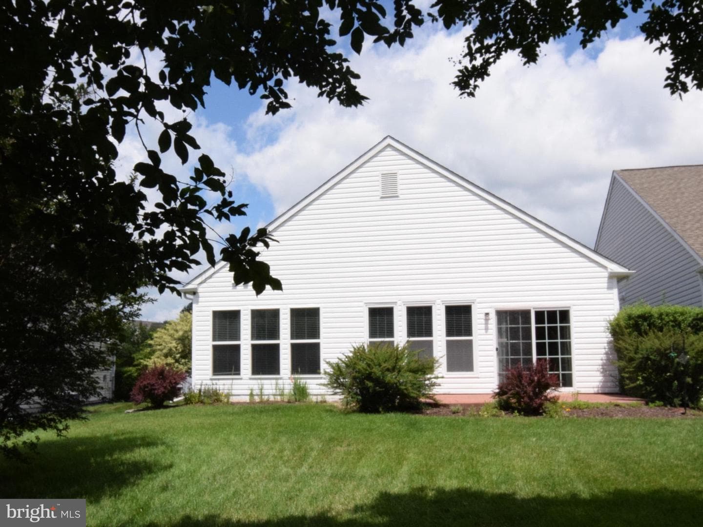 11 Lucketts Drive photo 4