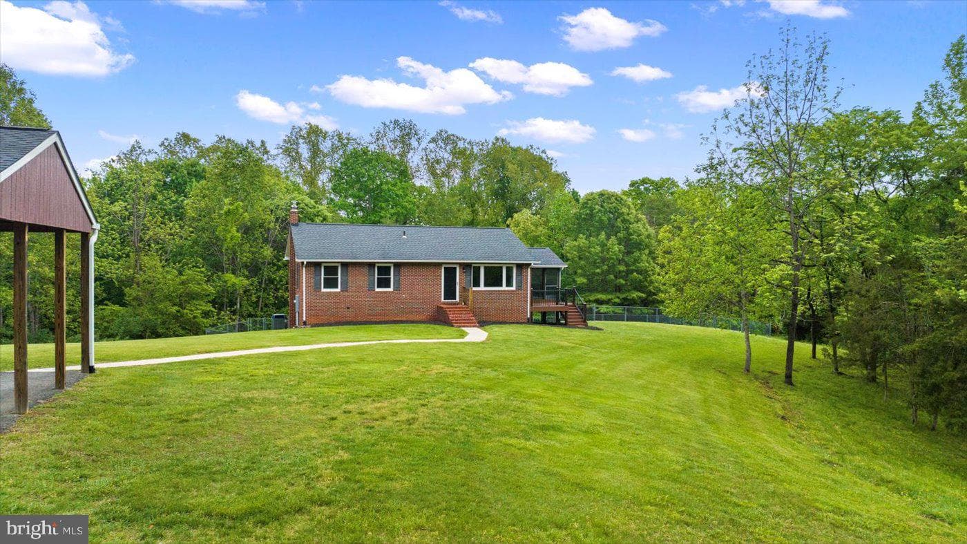 47 Old Farm Road photo 34
