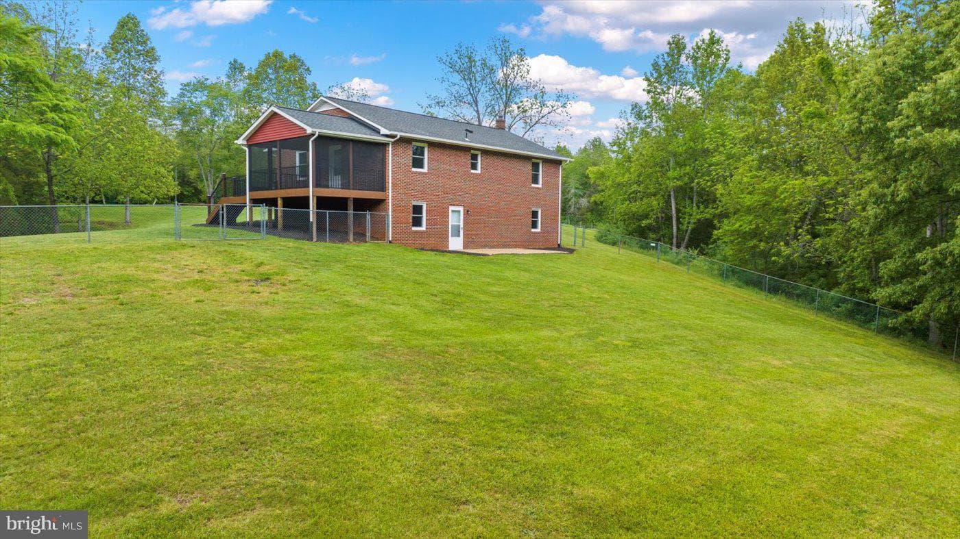 47 Old Farm Road photo 48