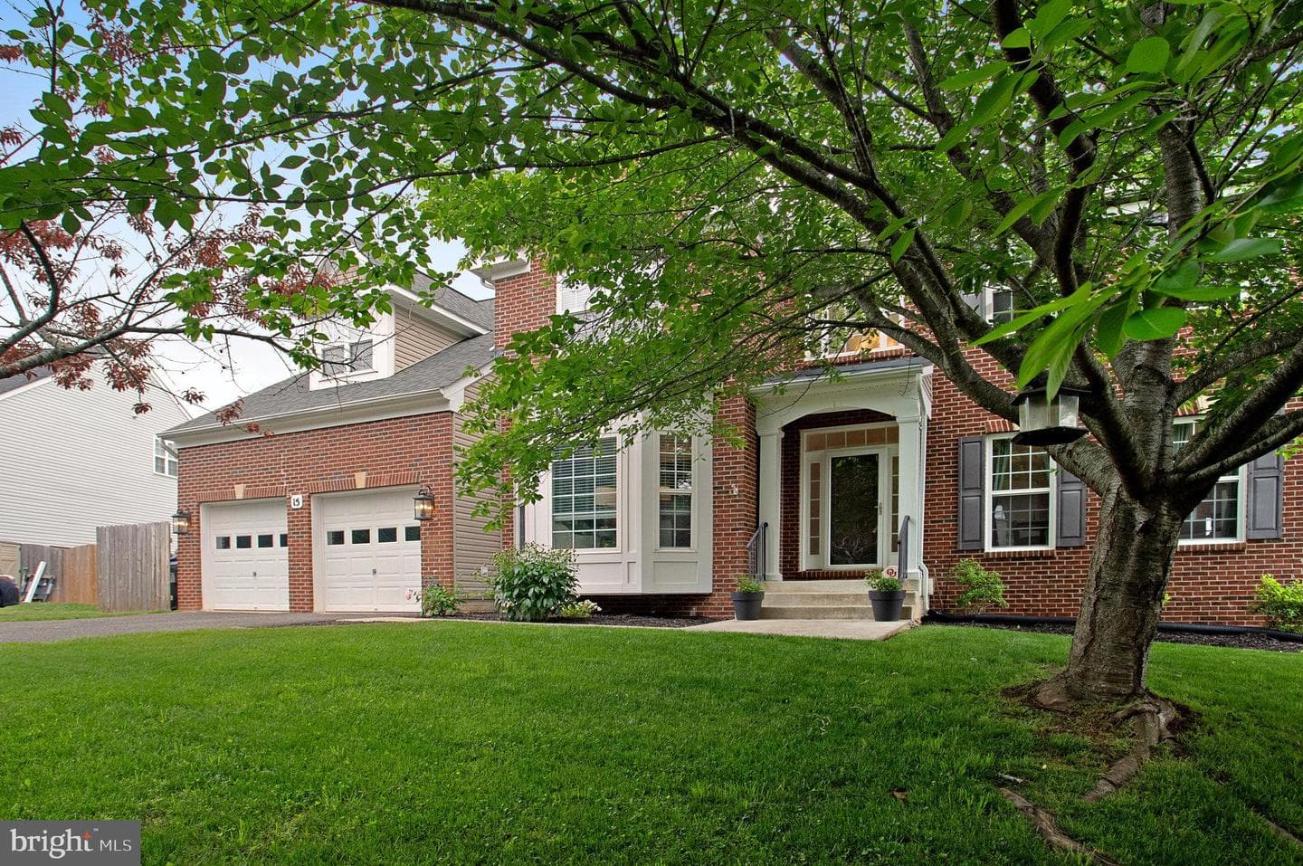 15 Saint Charles Court photo 3
