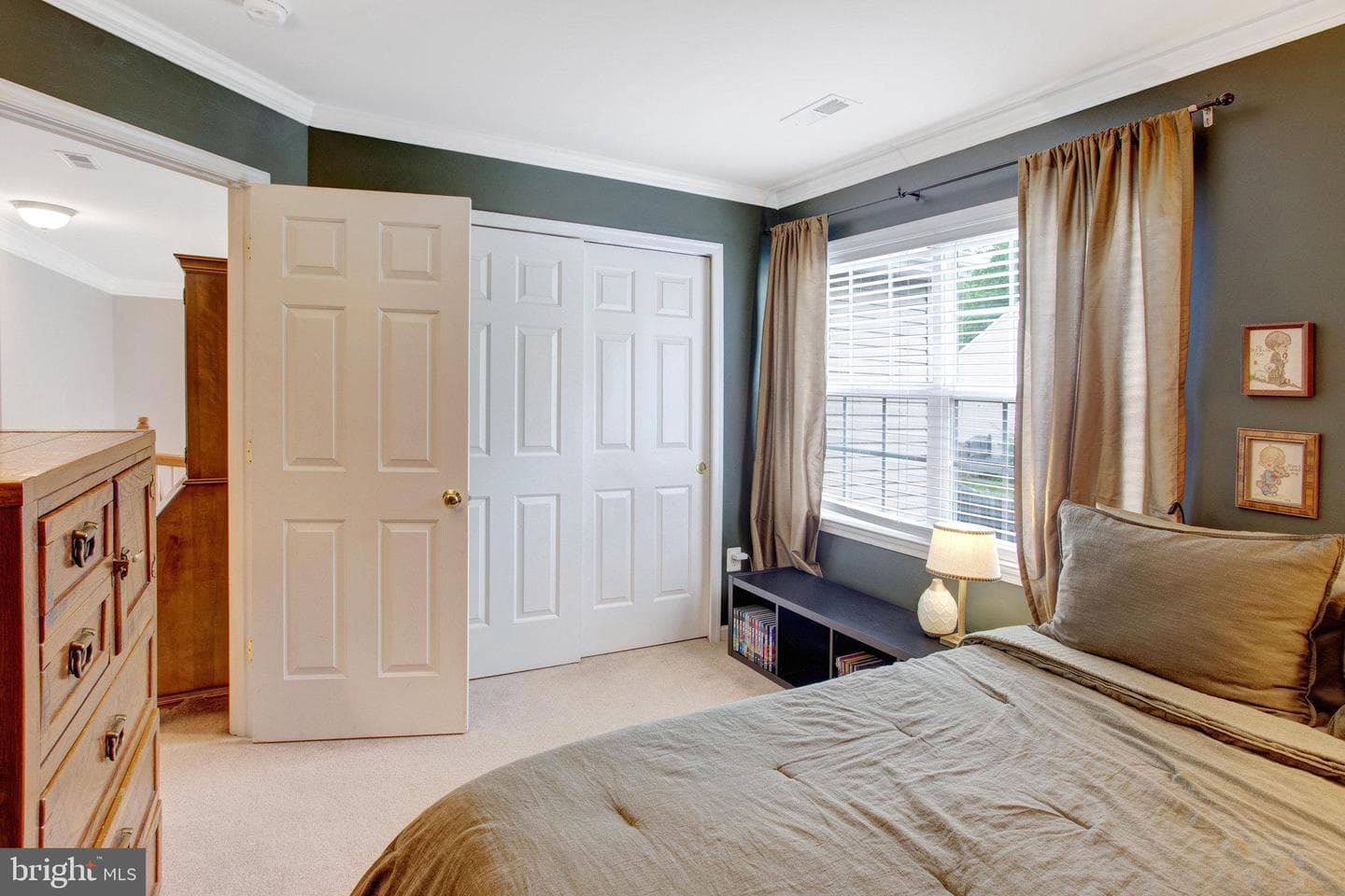 15 Saint Charles Court photo 34