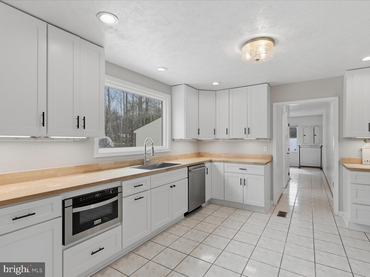 770 Poplar Road photo 13