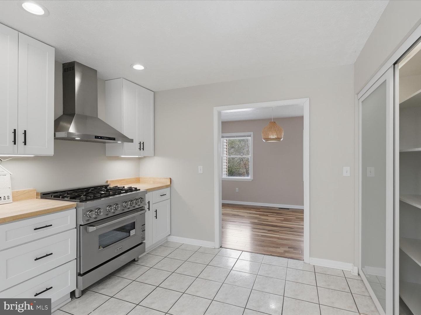 770 Poplar Road photo 18
