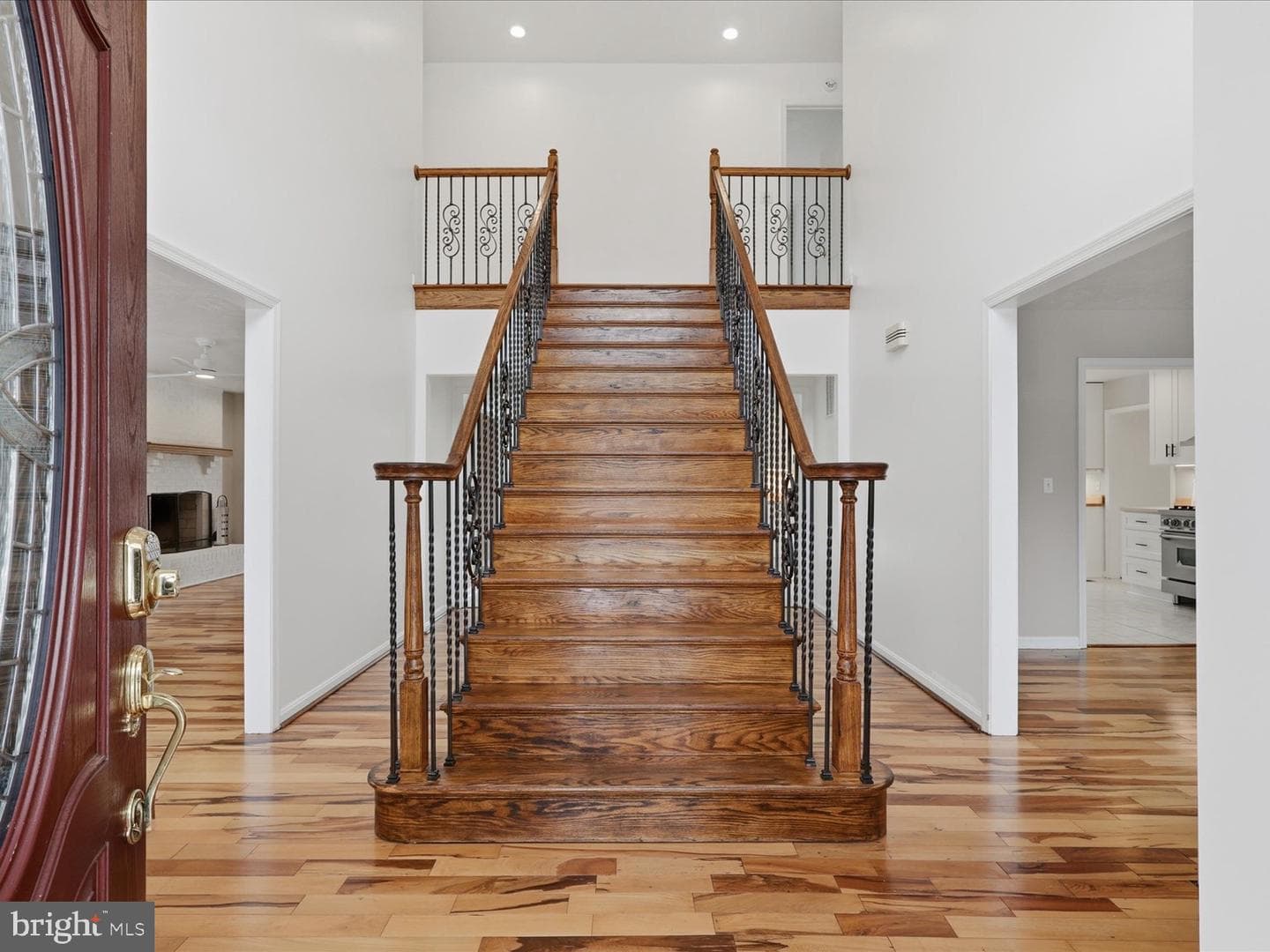 770 Poplar Road photo 3