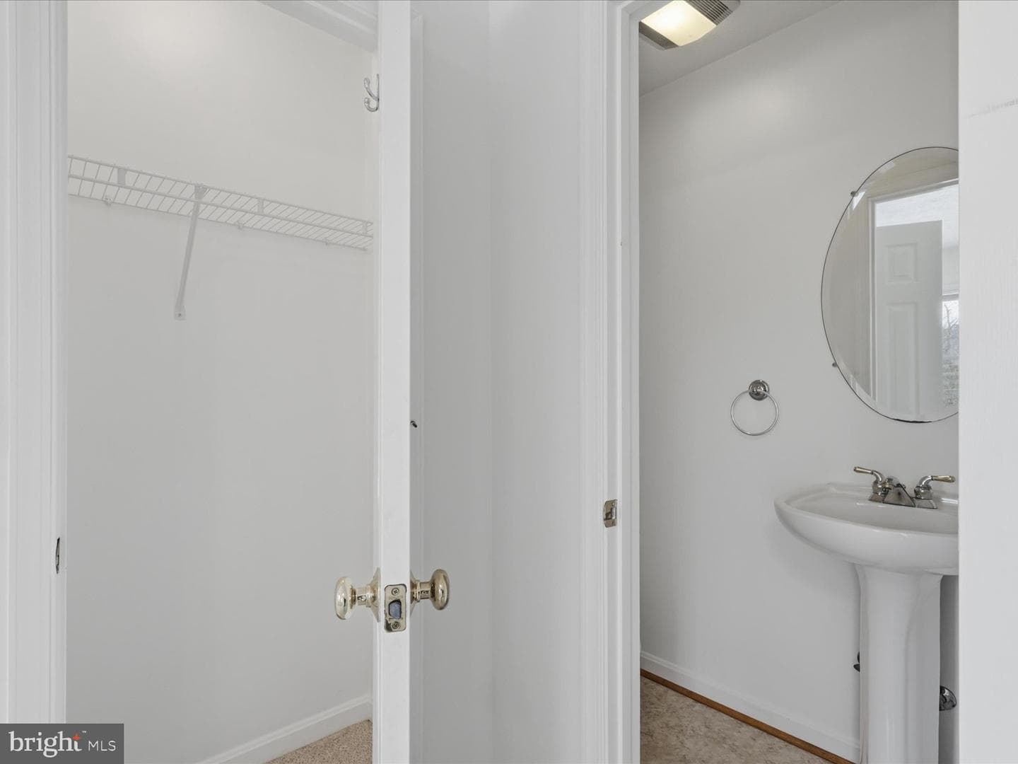 770 Poplar Road photo 34