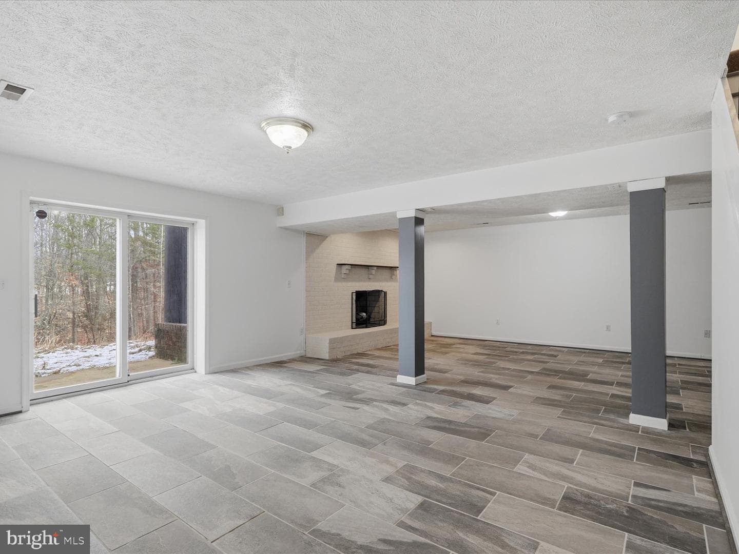 770 Poplar Road photo 35