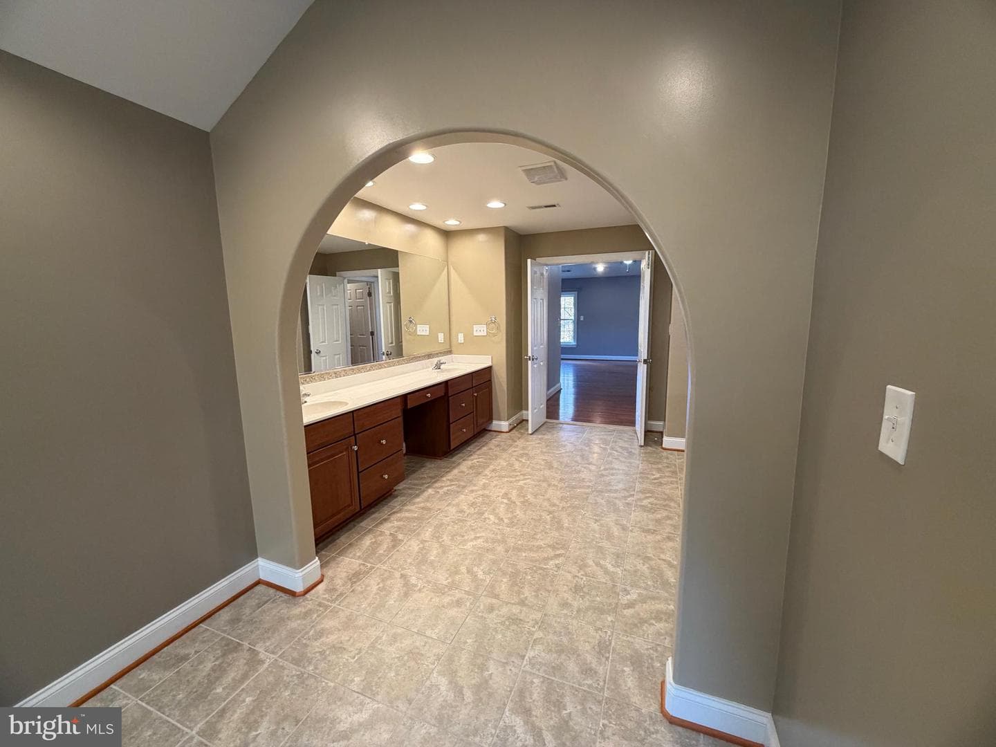 129 Sentinel Ridge Lane photo 48