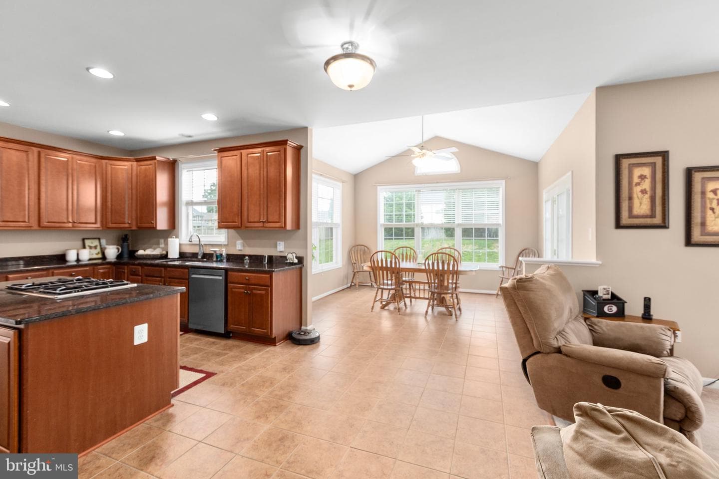 4 Sable Lane photo 18