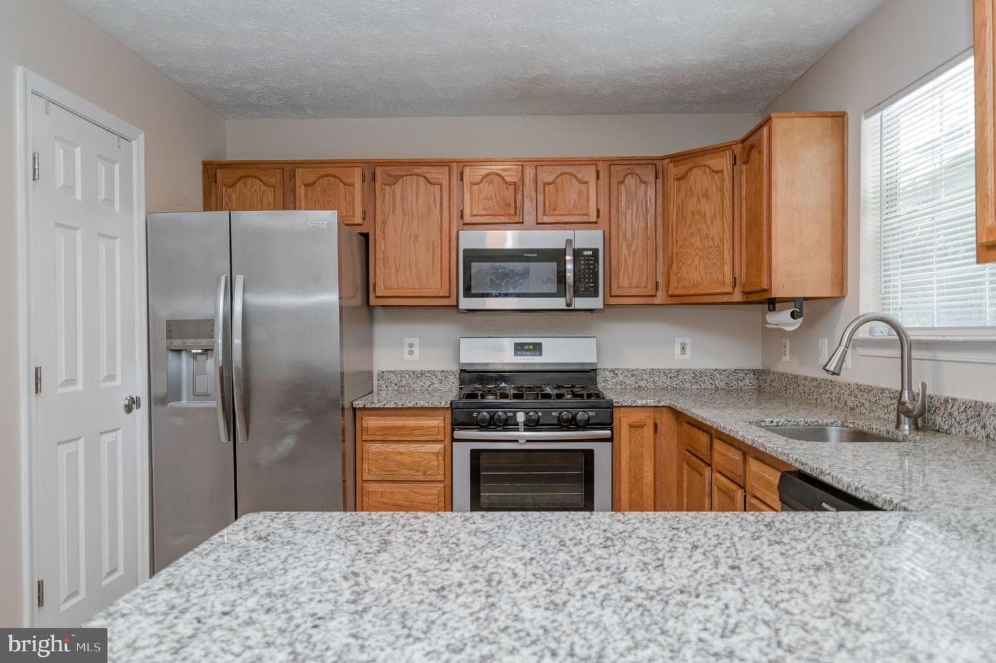 1211 Kings Crest Drive photo 11