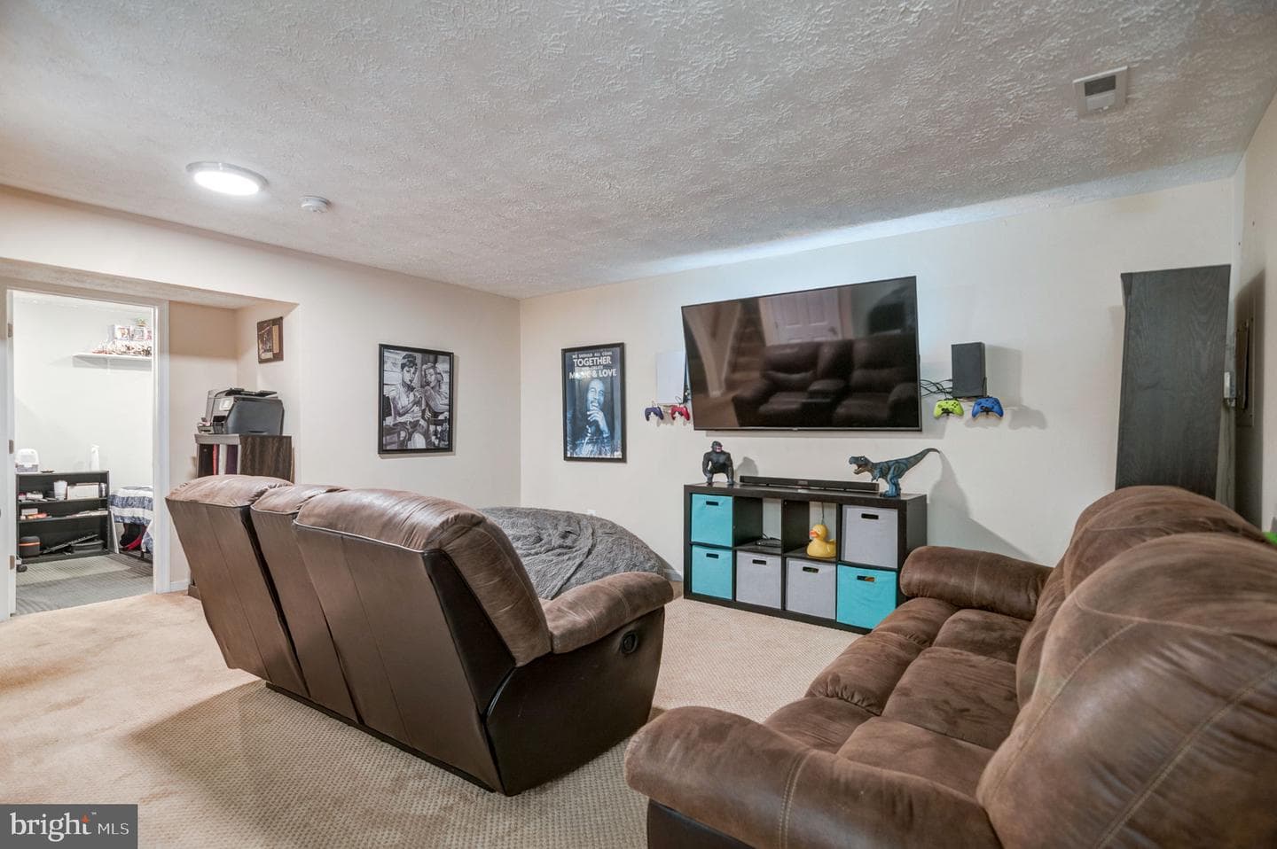1211 Kings Crest Drive photo 32