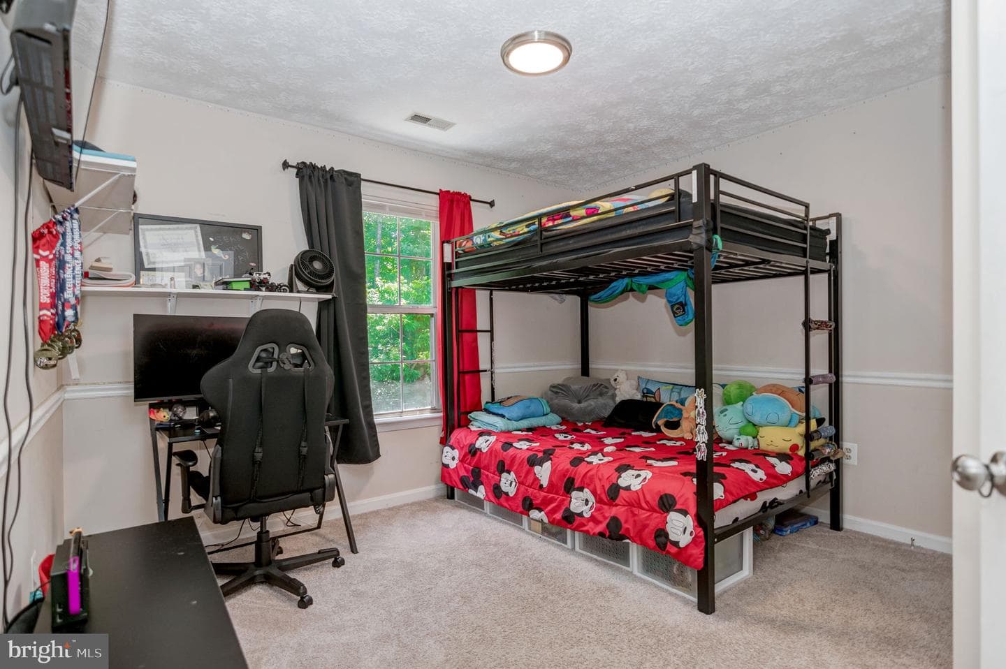 1211 Kings Crest Drive photo 44
