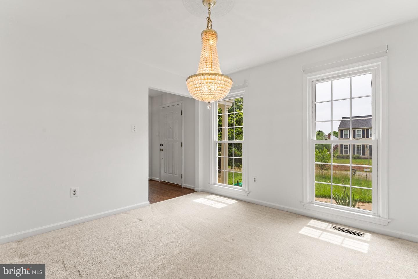 6 Larkwood Court photo 11