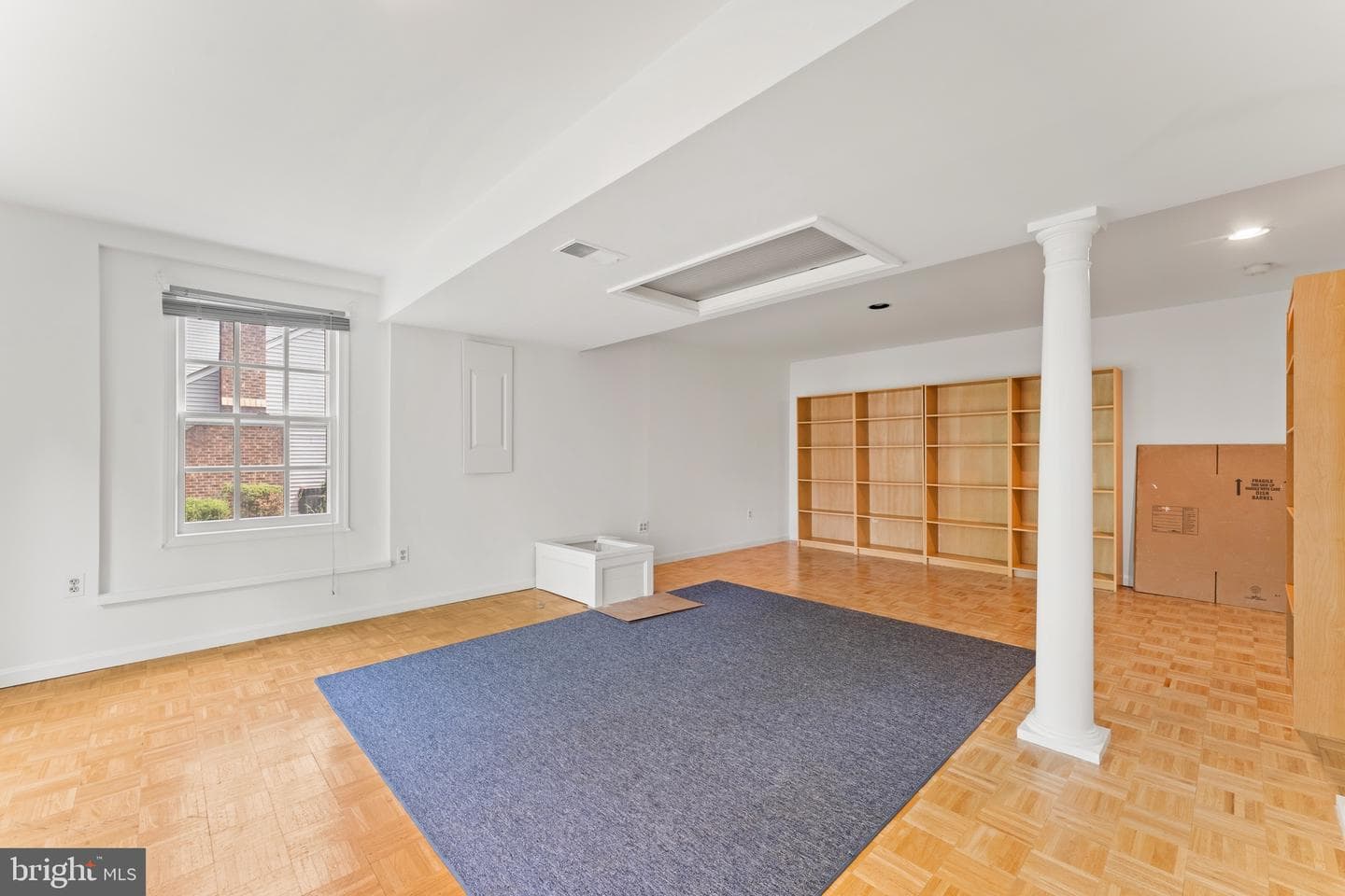 6 Larkwood Court photo 40