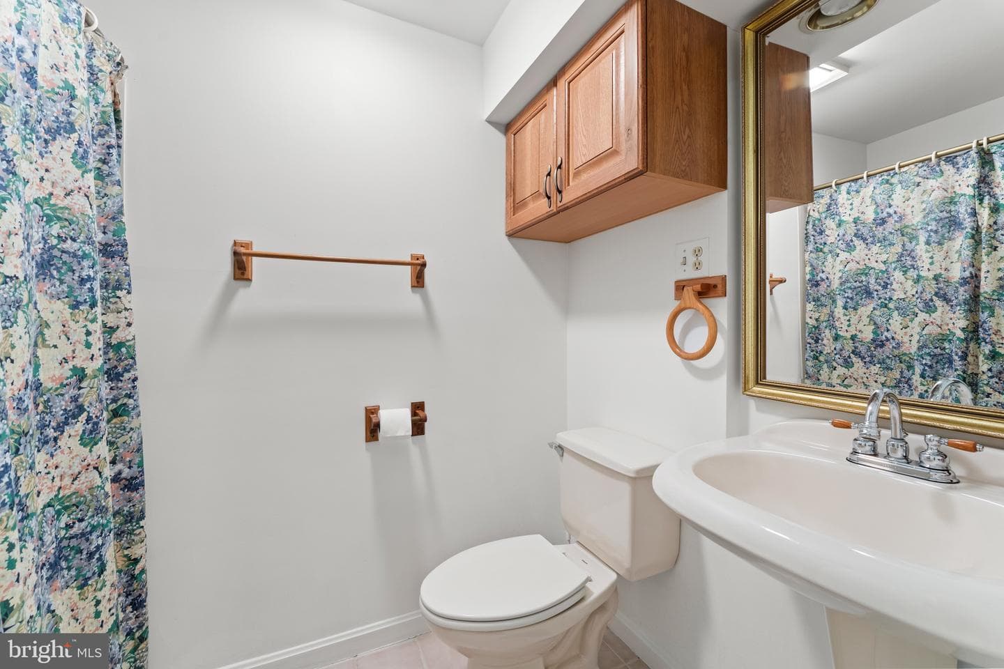 6 Larkwood Court photo 42