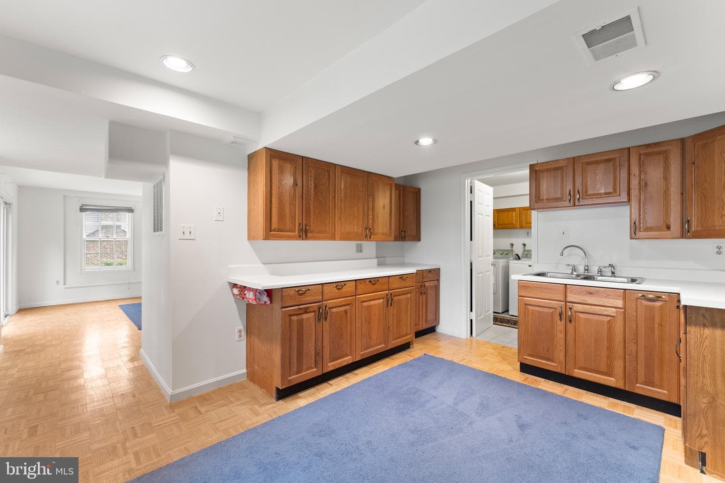 6 Larkwood Court photo 46