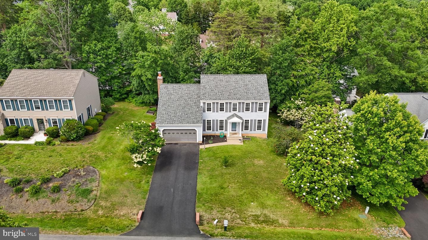 6 Larkwood Court photo 49