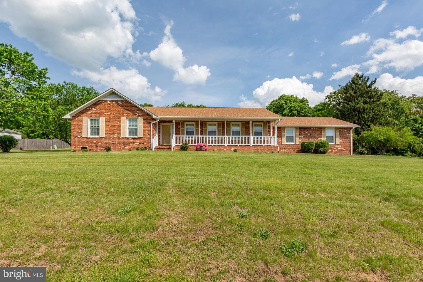 113 Kendallwood Drive photo 2