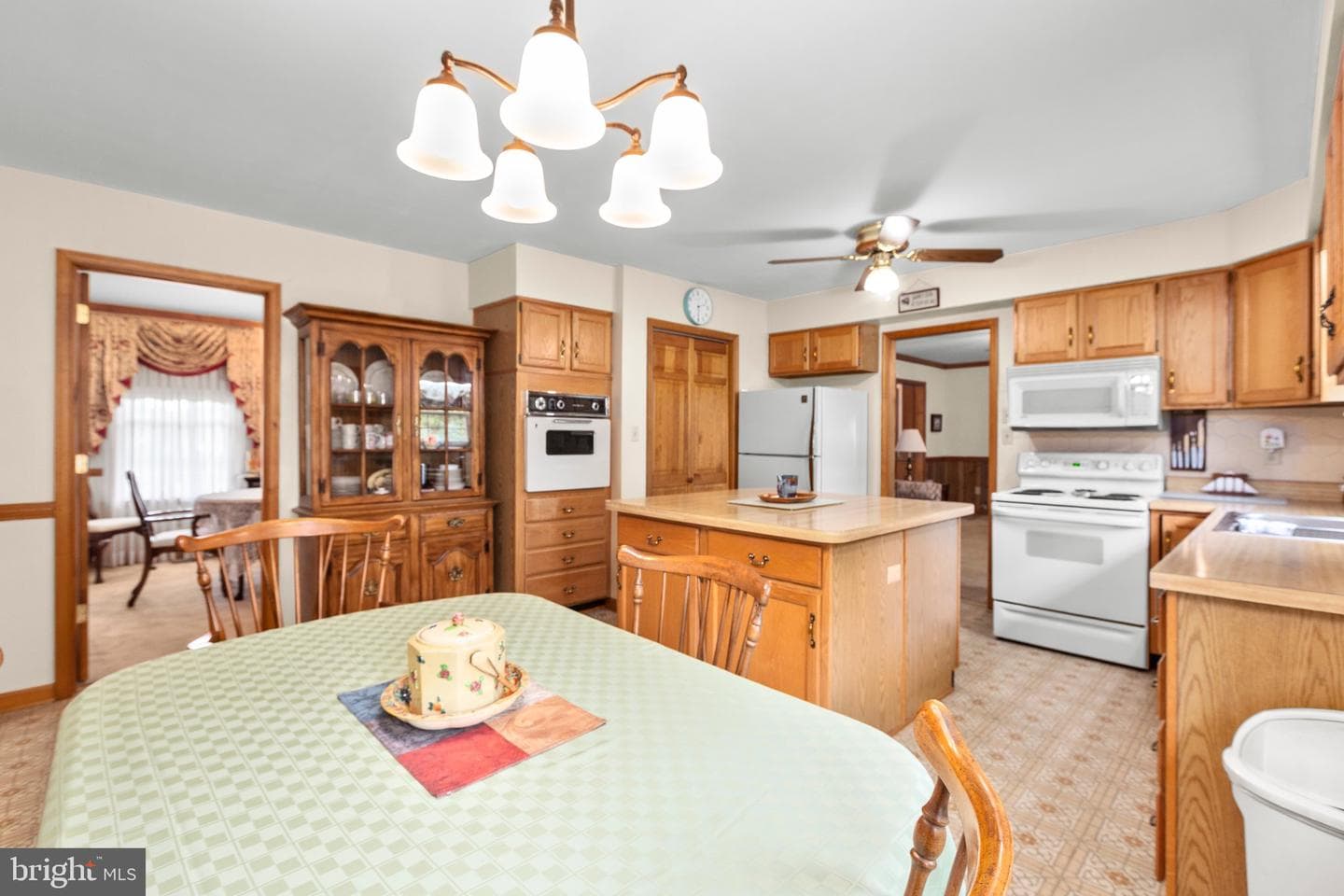 113 Kendallwood Drive photo 30