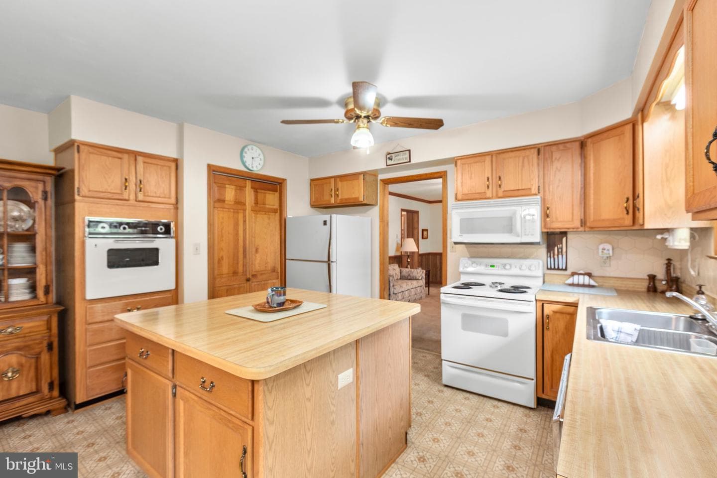 113 Kendallwood Drive photo 31