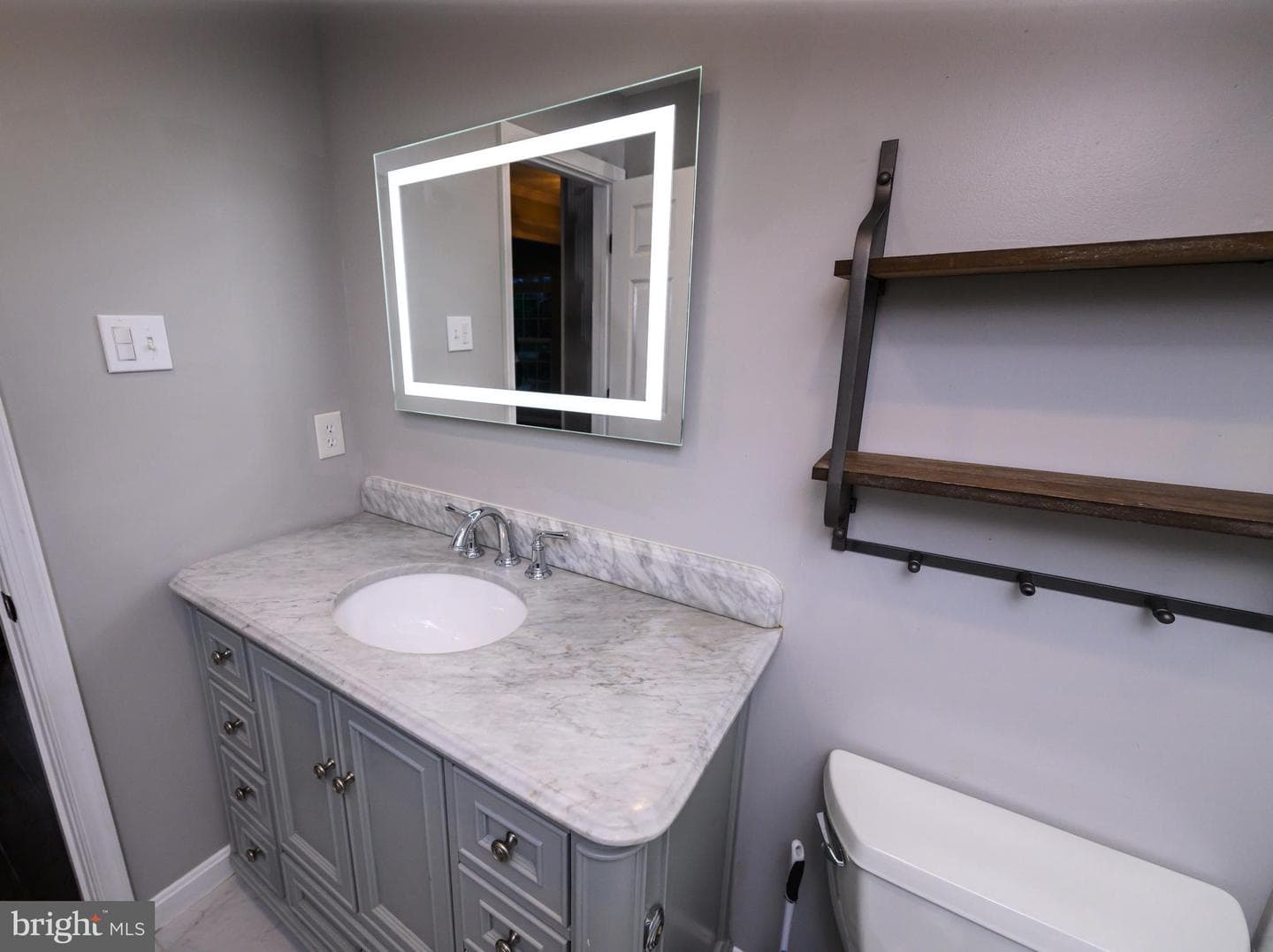 22 Thaxton Court photo 30