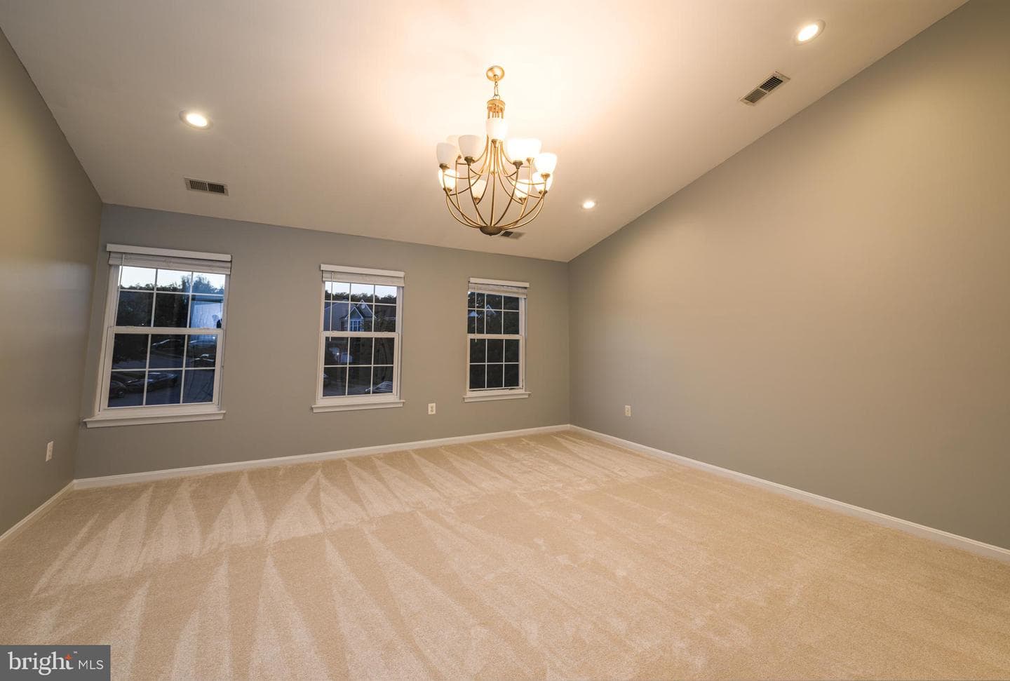 22 Thaxton Court photo 32