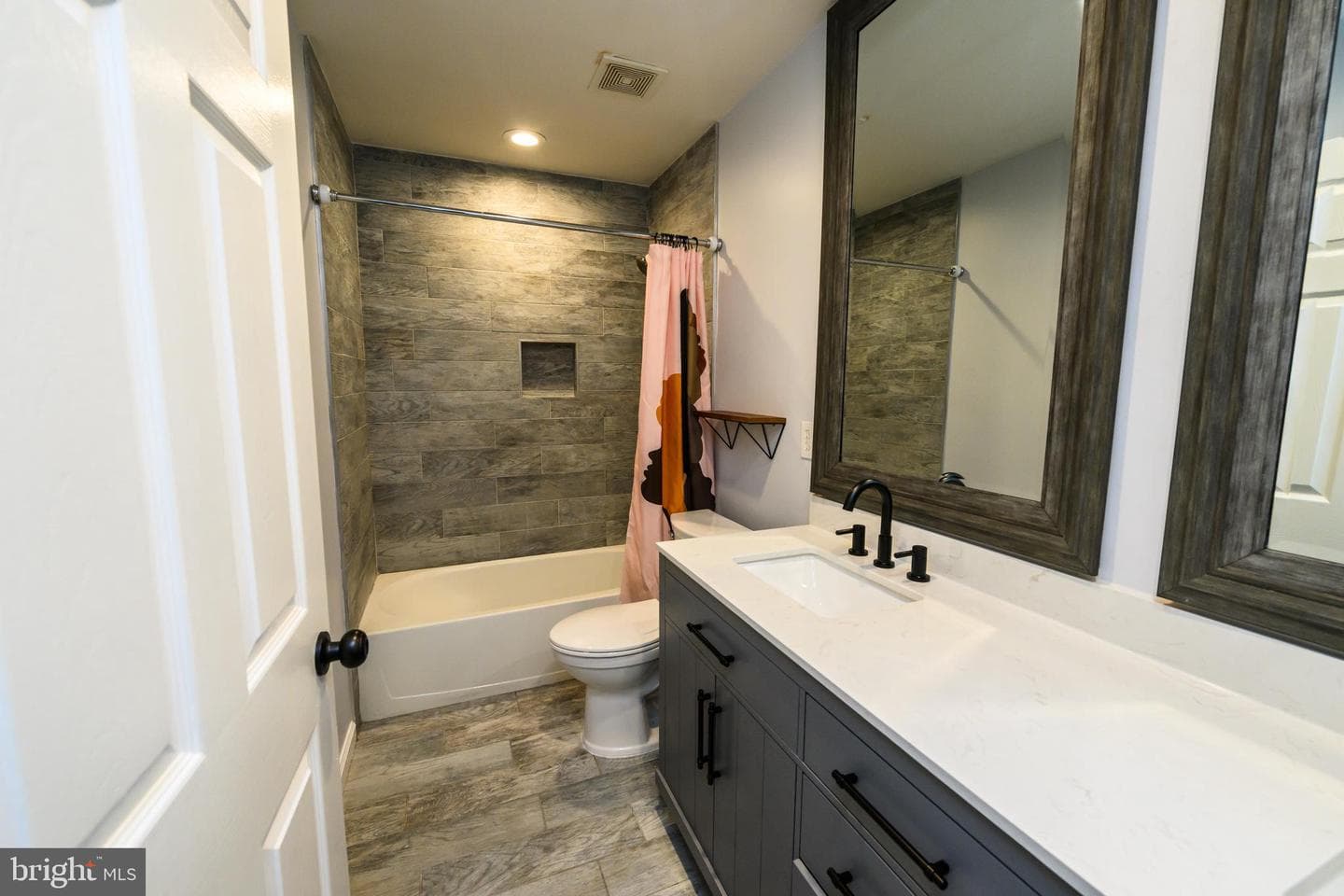 22 Thaxton Court photo 54