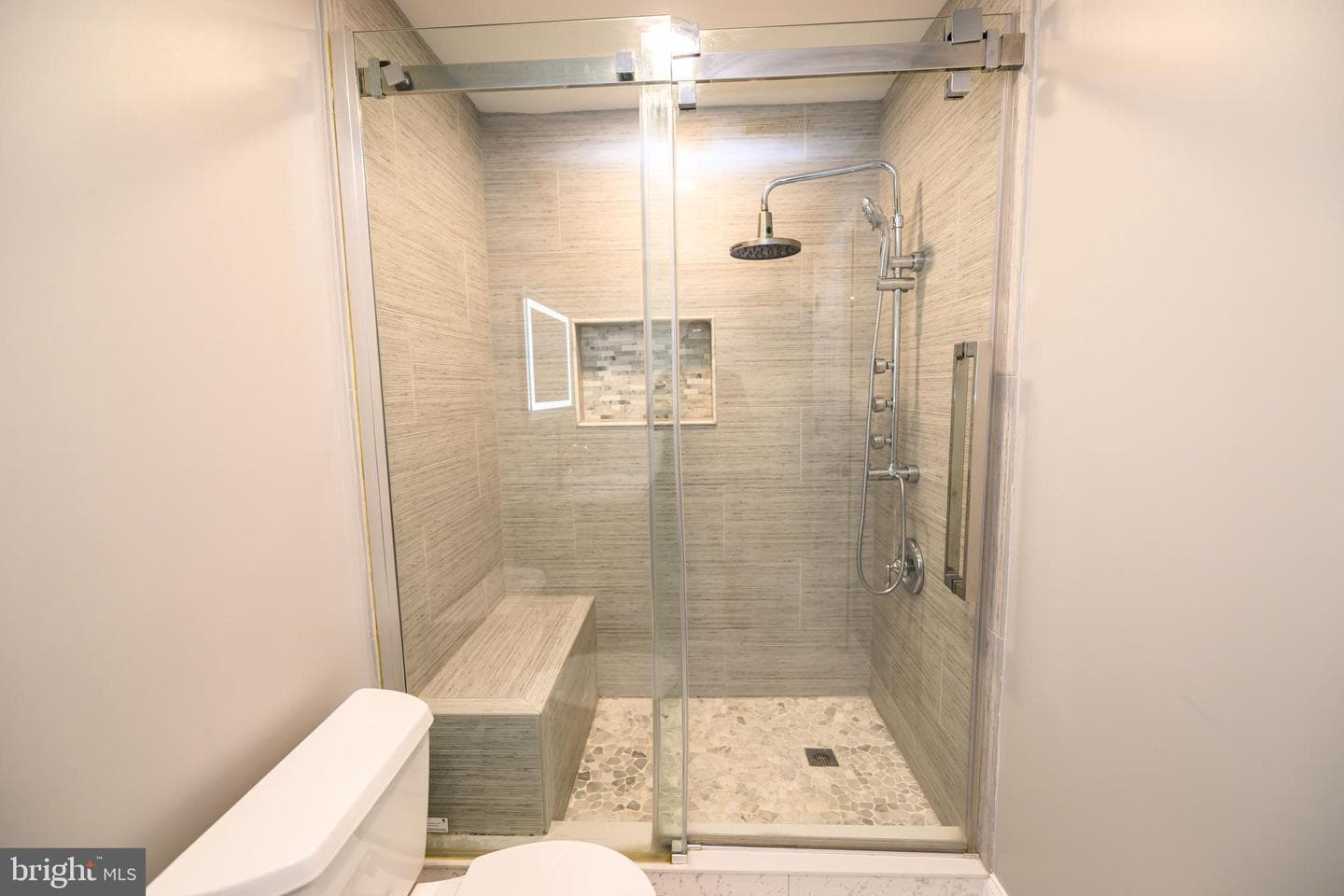 22 Thaxton Court photo 69