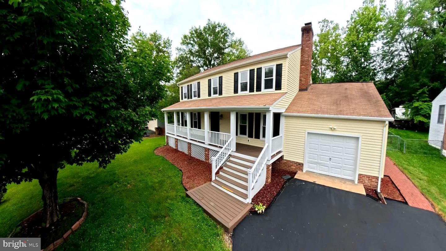 3204 Aquia Drive photo 2