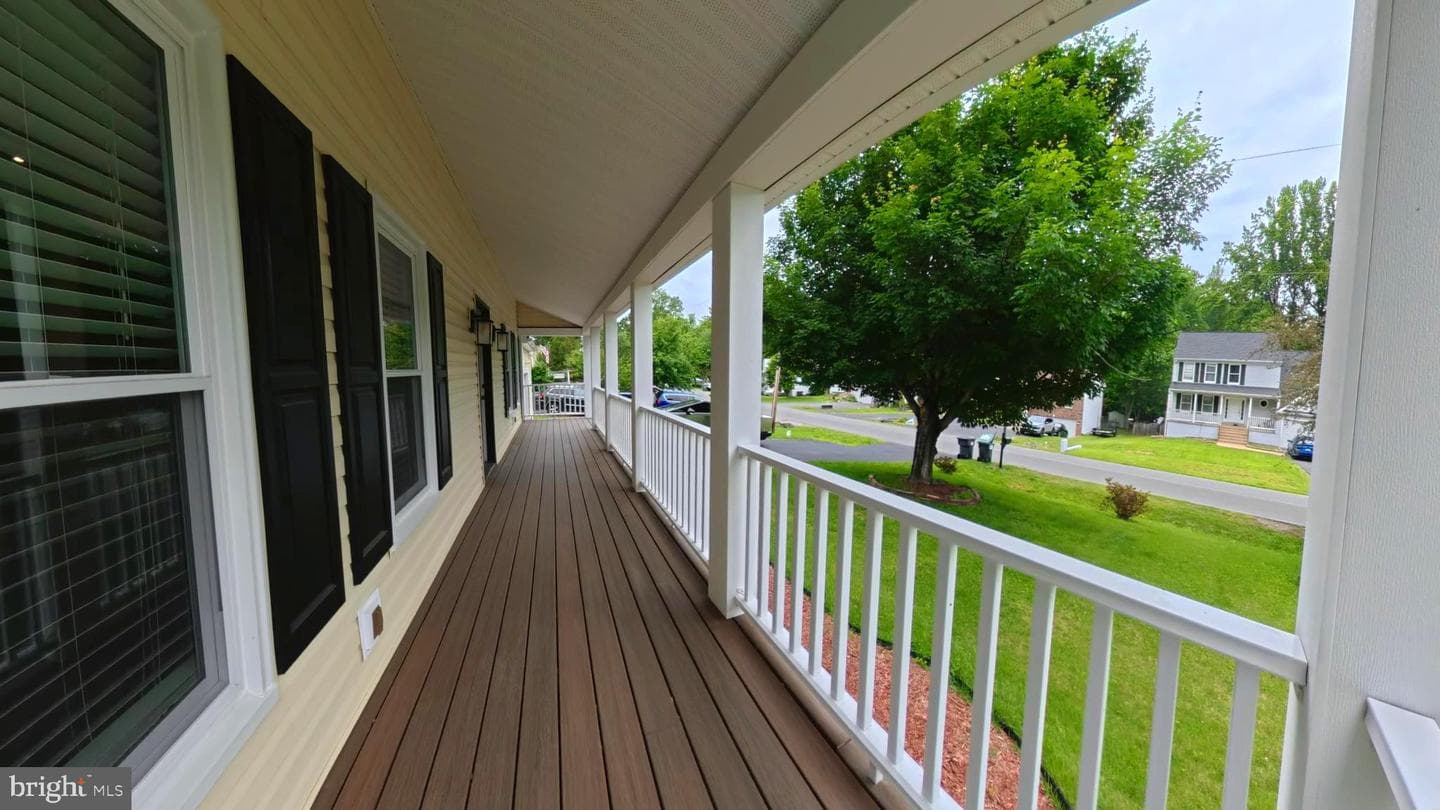 3204 Aquia Drive photo 4