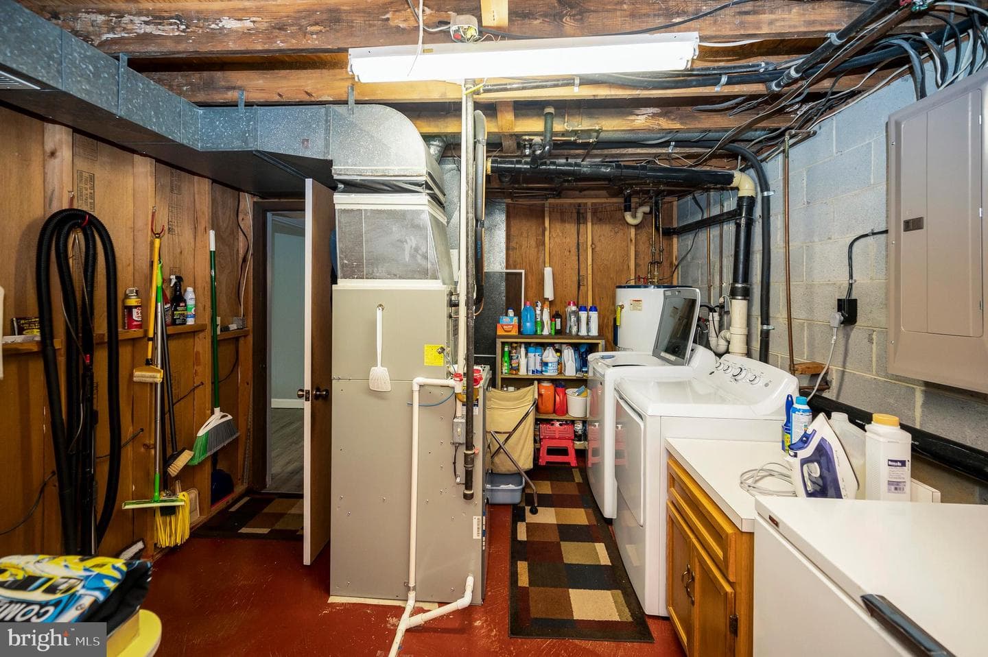806 Edwards Drive photo 29