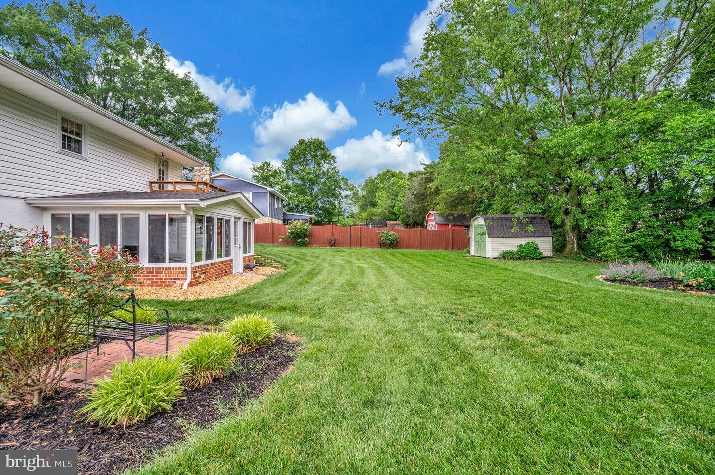 806 Edwards Drive photo 35