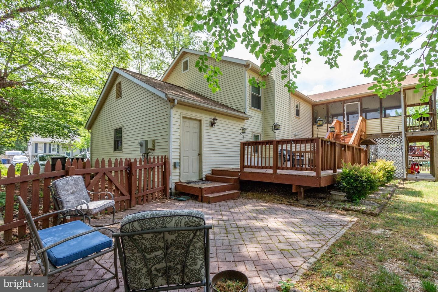 64 Briarwood Drive photo 43