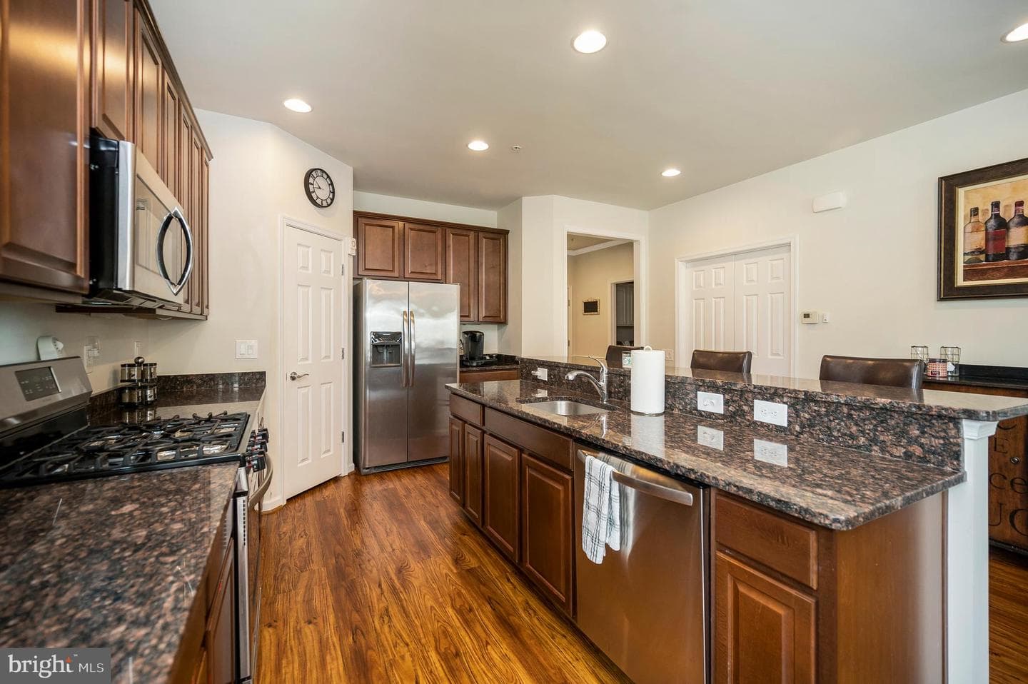 117 Hyannis Place photo 13