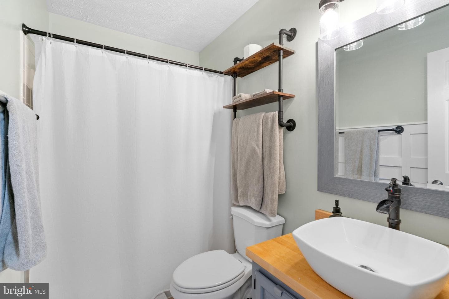 101 Theresa Drive photo 26
