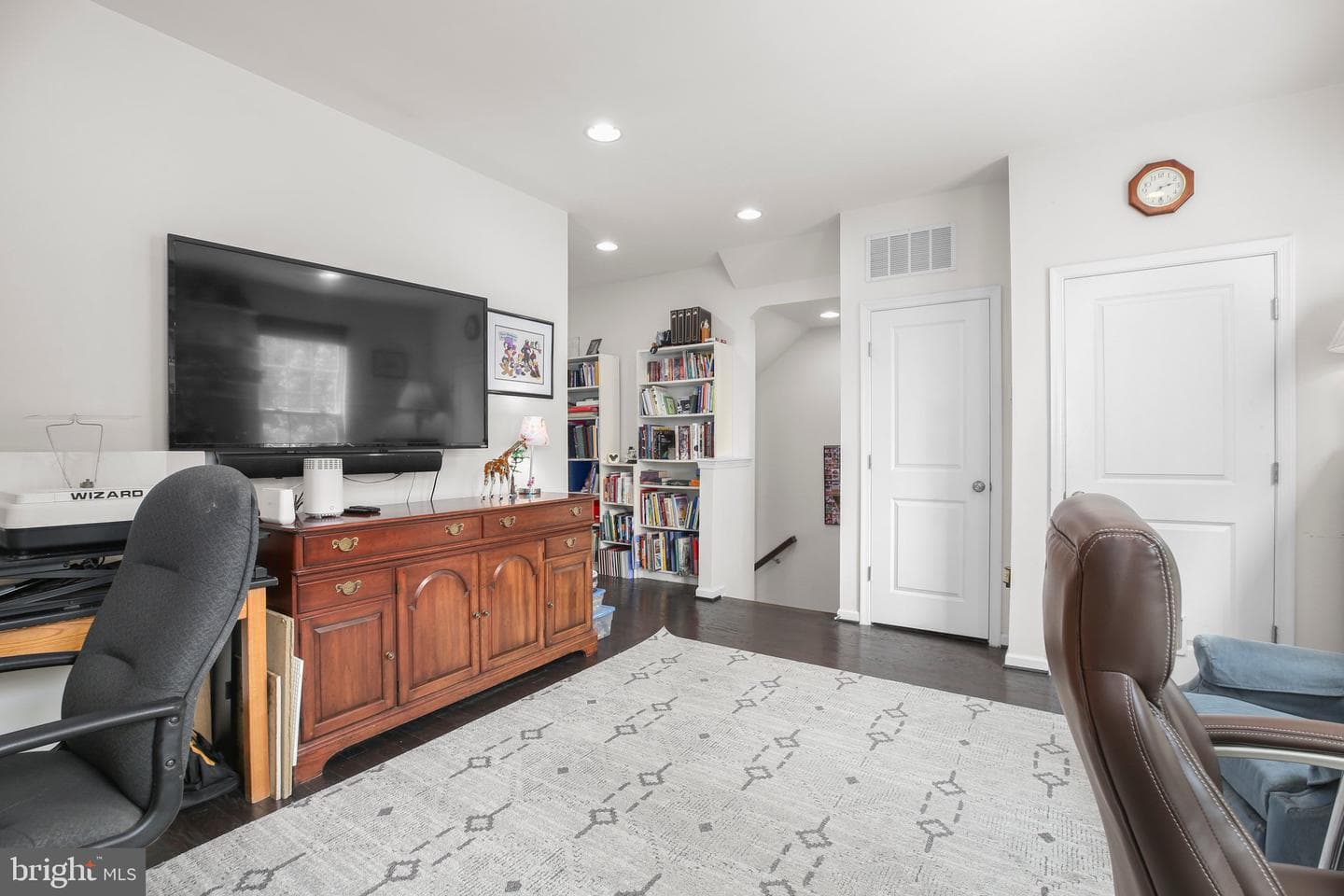306 Shields Road photo 16
