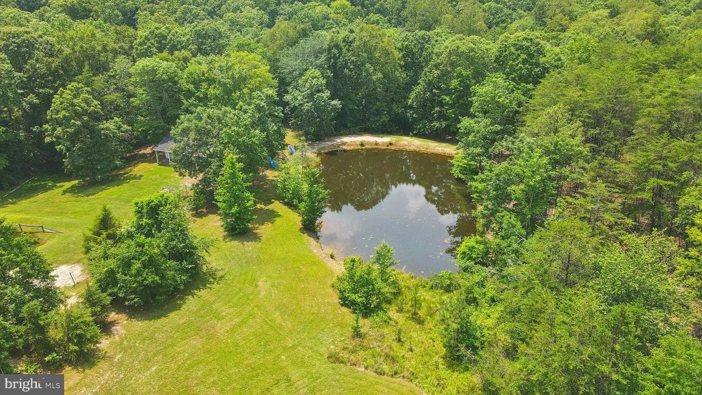 1039 Mountain View Road photo 6