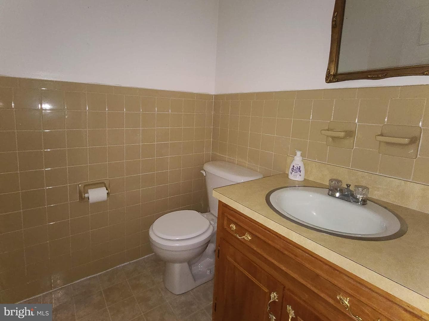 136 Falmouth Drive photo 8