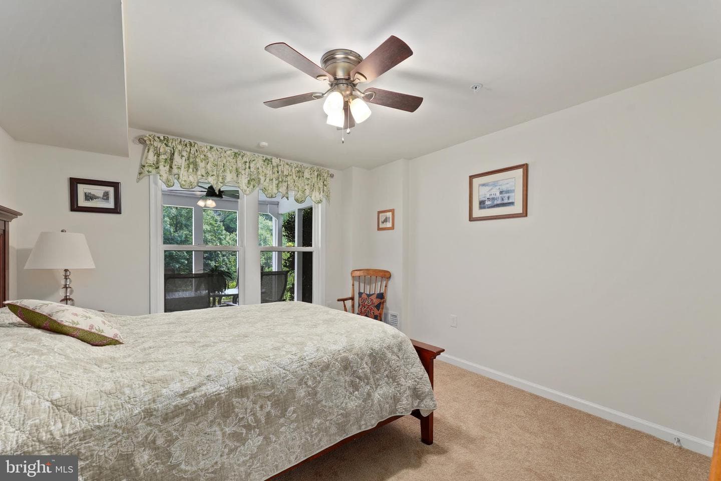 201 Denison Street photo 24