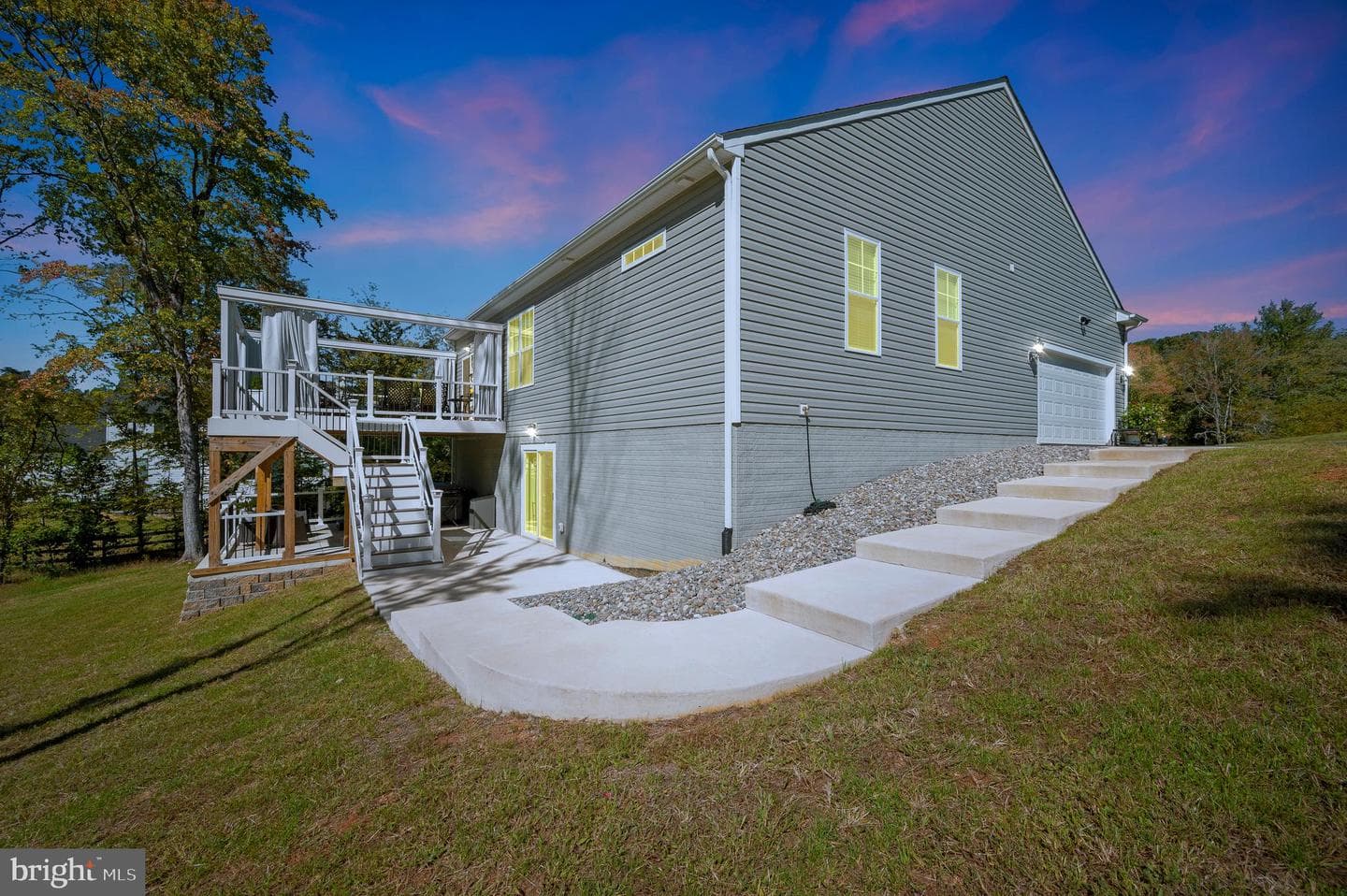 21 Walnut Grove Drive photo 12